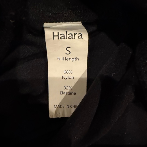 HALARA booty lifting Black Leggings - Picture 2 of 2